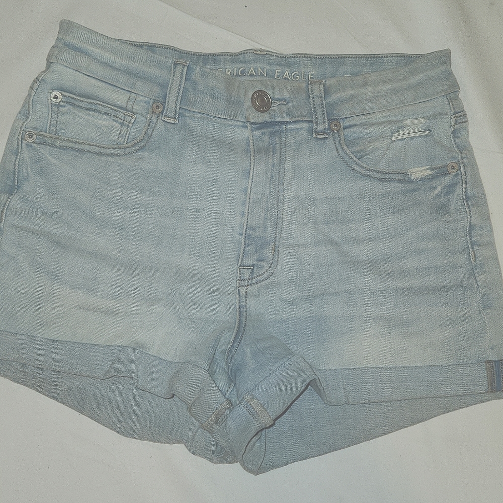 American Eagle, Size 6, Light Wash Shorts